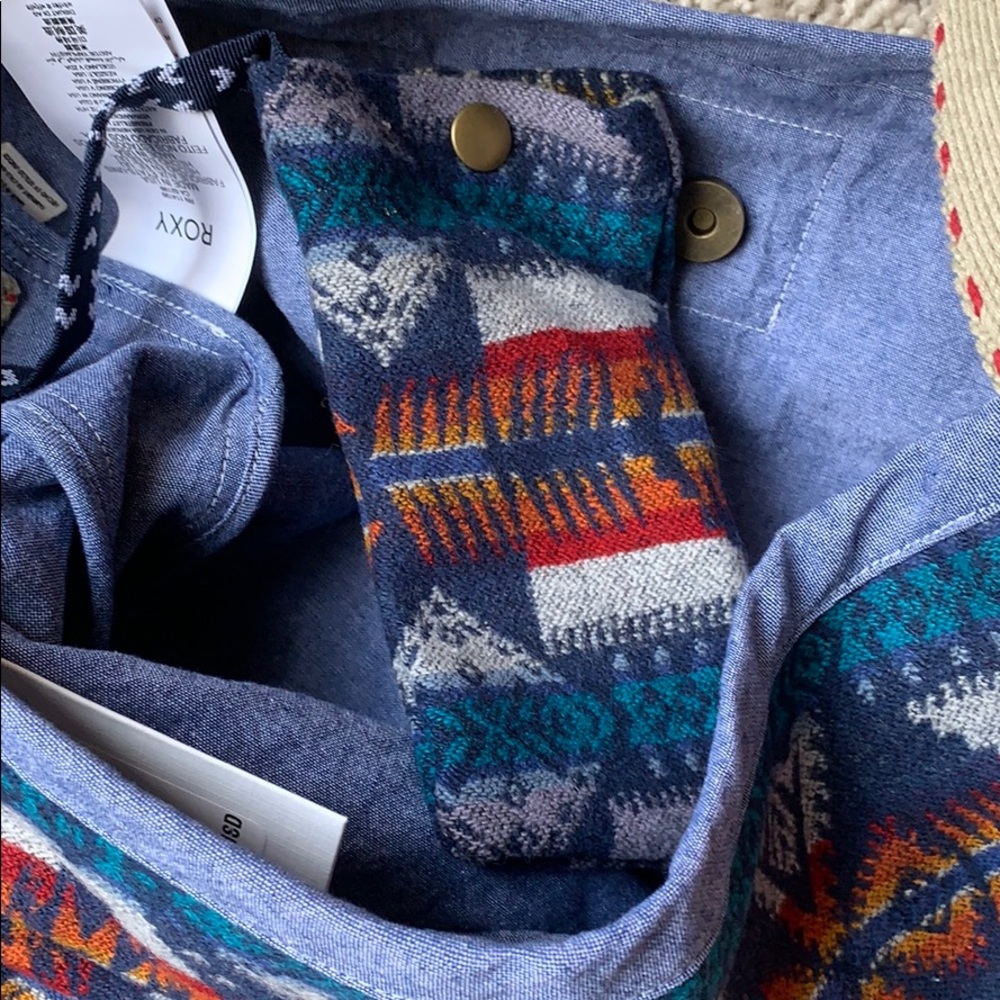 Pendleton Roxy Collaboration Teraine Tote Bag - Picture 4 of 8